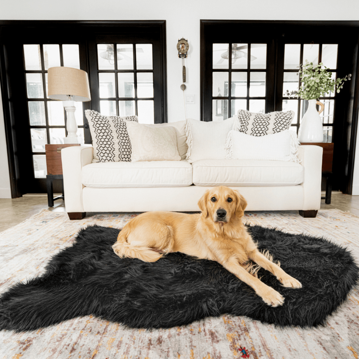Faux Fur Orthopedic Dog Bed - Curve Midnight Black